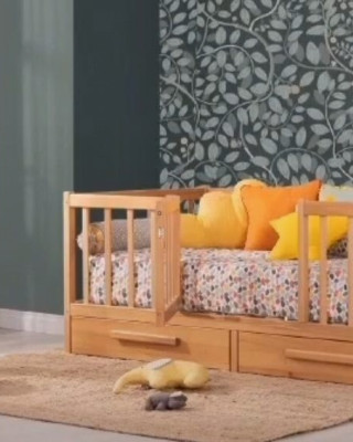 MONTESSORI MINI DOOR